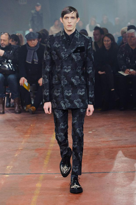 Alexander McQueen Menswear Autumn/Winter 2015 Collection