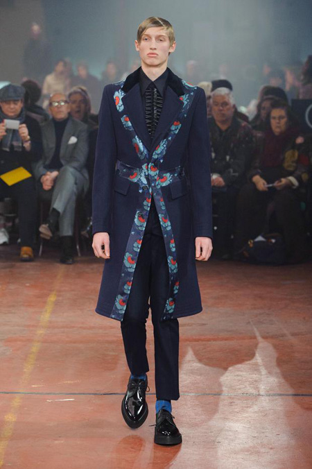 Alexander McQueen Menswear Autumn/Winter 2015 Collection