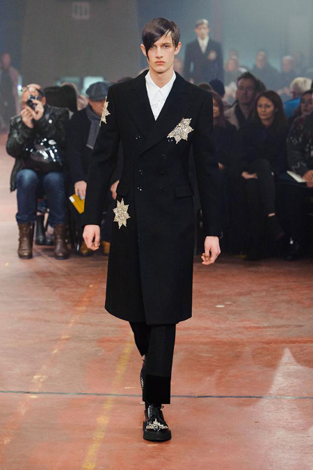 Alexander McQueen Menswear Autumn/Winter 2015 Collection