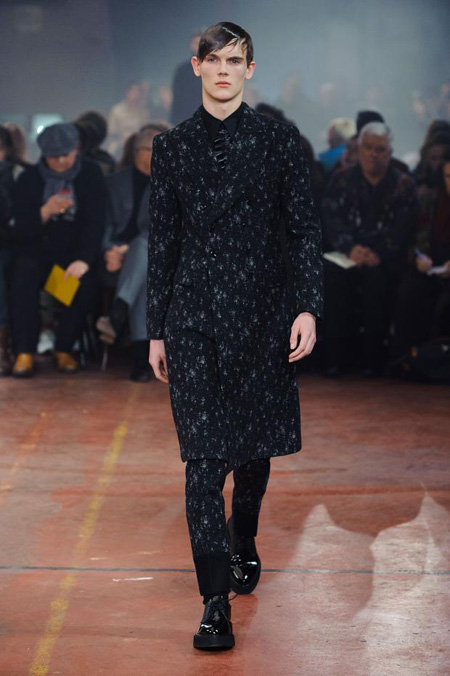 Alexander McQueen Menswear Autumn/Winter 2015 Collection