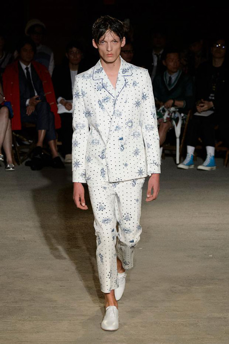 Alexander McQueen Menswear Spring/Summer 2016 collection