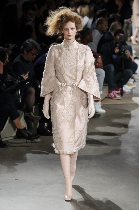 Alexander McQueen Autumn/Winter 2015 women's collection