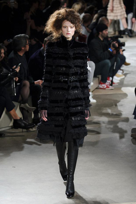 Alexander McQueen Autumn/Winter 2015 women's collection