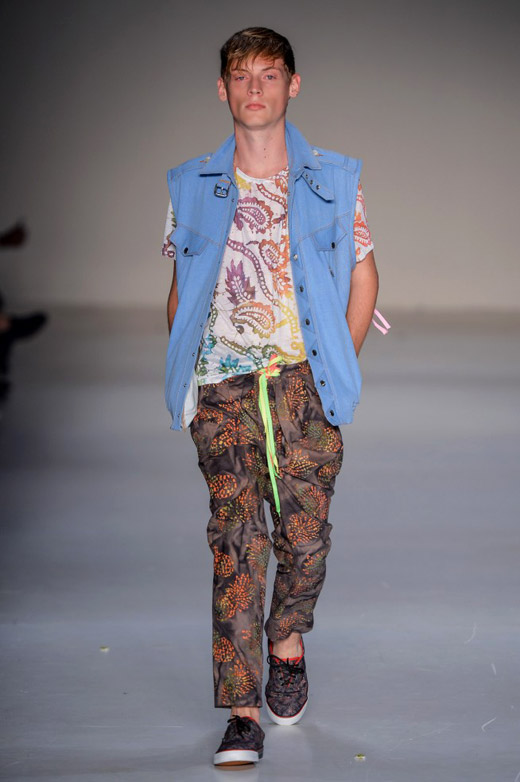 Amapô Spring-Summer 2016 collection at São Paulo Fashion Week