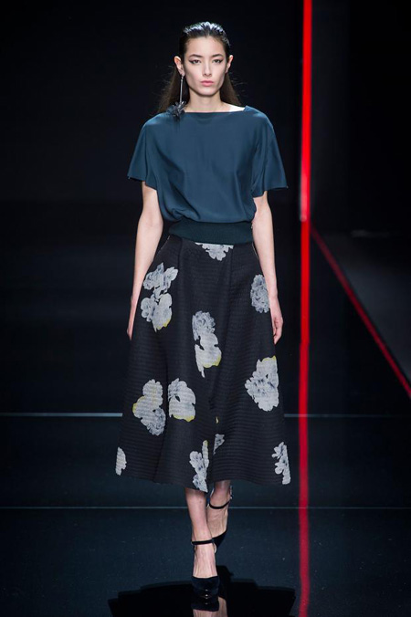 GERANIUM POWER by Anteprima Fall/Winter 2015-2016