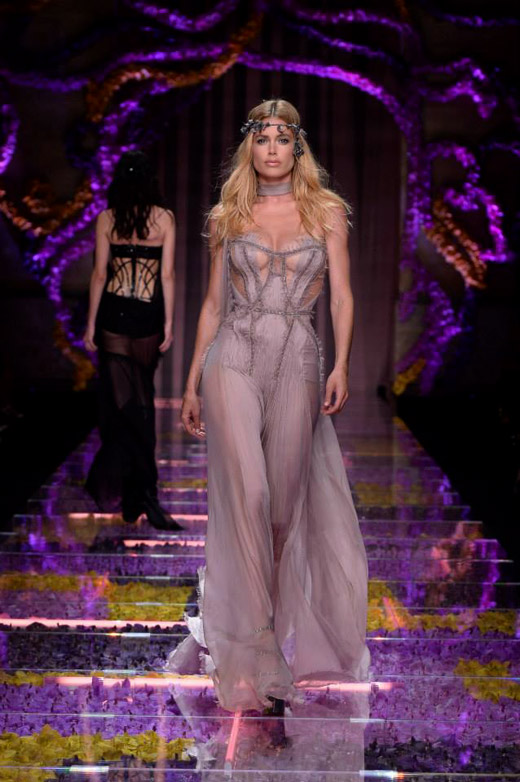 Haute Couture : Atelier Versace Fall-Winter 2015/2016 collection