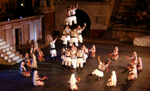 National Folklore Ensemble 'BULGARE' present Bulgarian fashion and folklore in the Netherlands