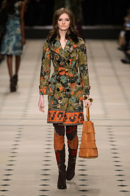 Womenswear: Burberry Prorsum Autumn/Winter 2015 collection 