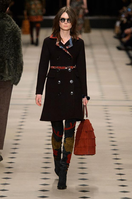 Womenswear: Burberry Prorsum Autumn/Winter 2015 collection 