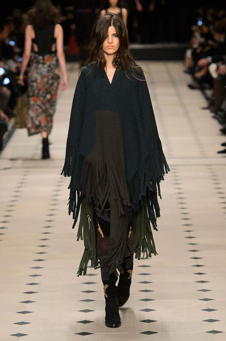 Womenswear: Burberry Prorsum Autumn/Winter 2015 collection 