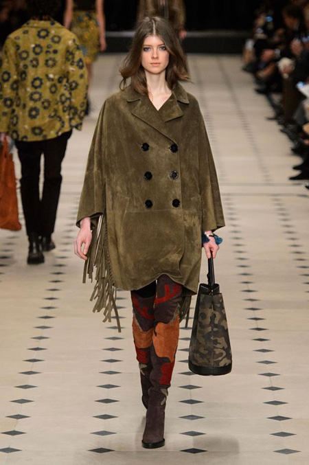 Womenswear: Burberry Prorsum Autumn/Winter 2015 collection 