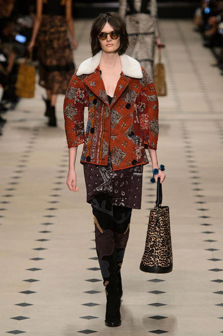 Womenswear: Burberry Prorsum Autumn/Winter 2015 collection 