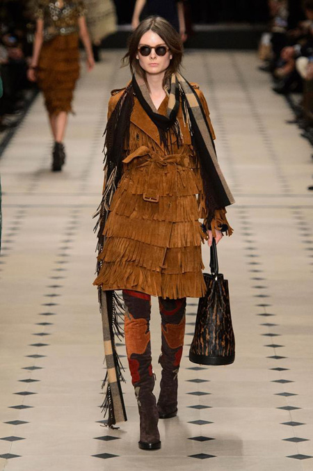 Womenswear: Burberry Prorsum Autumn/Winter 2015 collection 