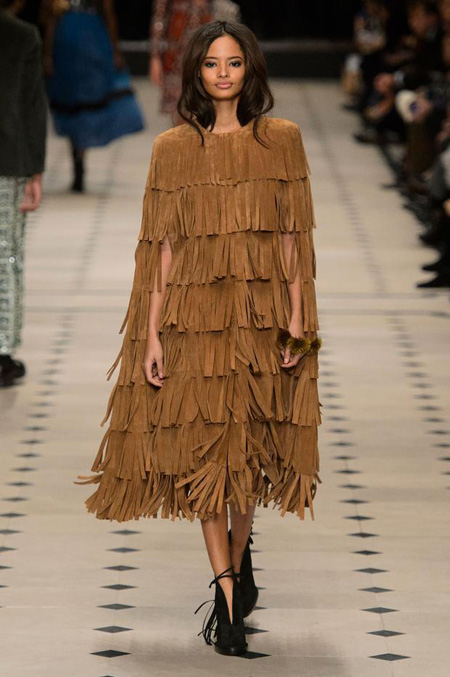 Womenswear: Burberry Prorsum Autumn/Winter 2015 collection 