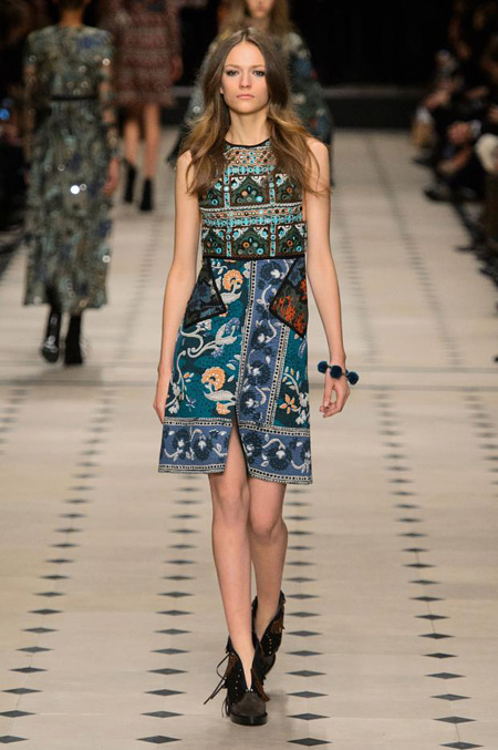 Womenswear: Burberry Prorsum Autumn/Winter 2015 collection 