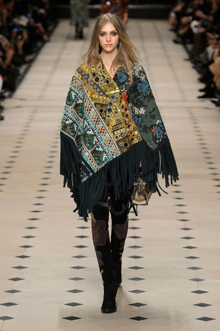 Womenswear: Burberry Prorsum Autumn/Winter 2015 collection 