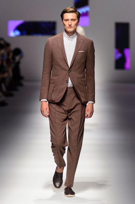 A Kaleidoscopic Summer by Canali Spring-Summer 2016