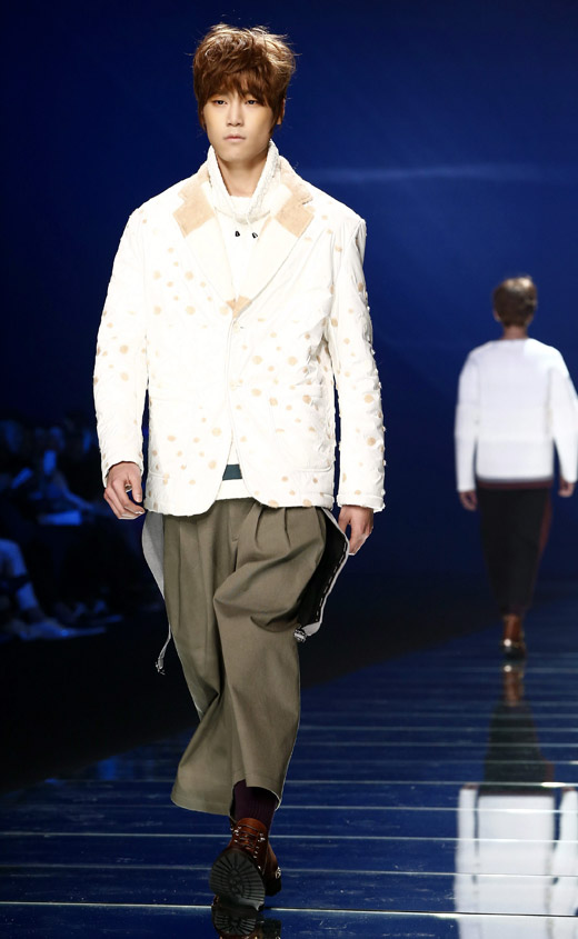 Caruso Fall-Winter 2015/2016 menswear collection at Seoul Fashion Week