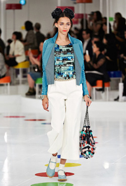 Chanel Cruise 2015-2016 Collection