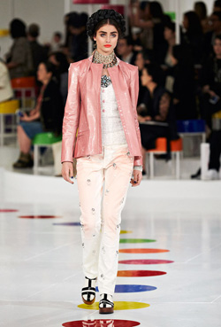 Chanel Cruise 2015-2016 Collection