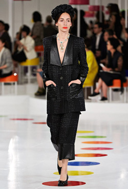 Chanel Cruise 2015-2016 Collection