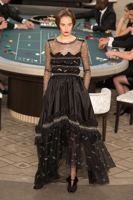 Chanel Fall-Winter 2015/2016 Haute Couture Collection