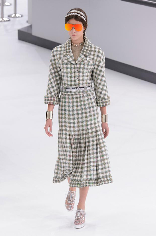 Spring/Summer 2016 Ready-to-wear collection CHANEL Airlines