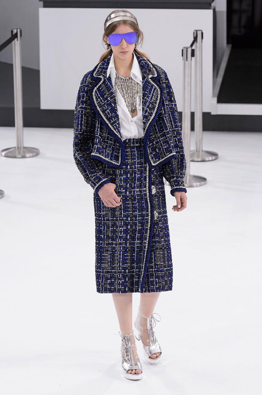 Spring/Summer 2016 Ready-to-wear collection CHANEL Airlines