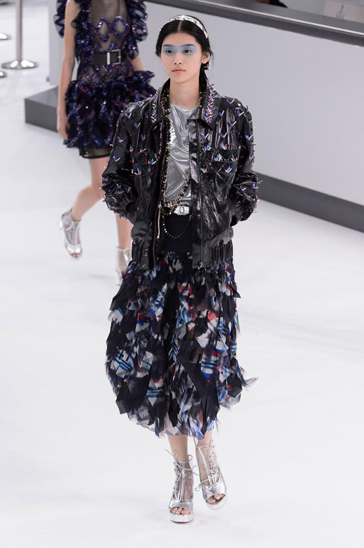 Spring/Summer 2016 Ready-to-wear collection CHANEL Airlines