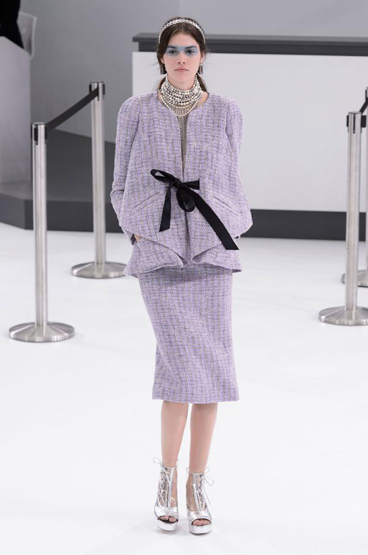 Spring/Summer 2016 Ready-to-wear collection CHANEL Airlines