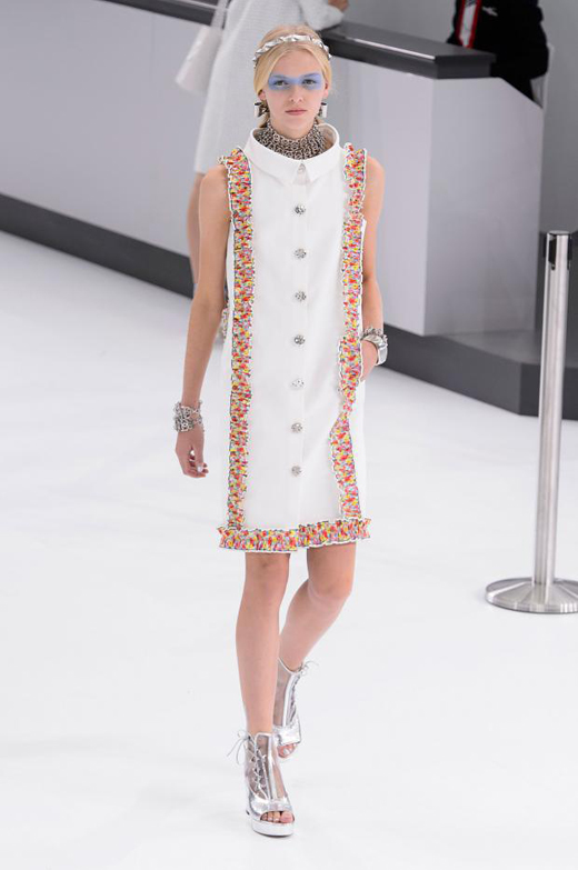 Spring/Summer 2016 Ready-to-wear collection CHANEL Airlines