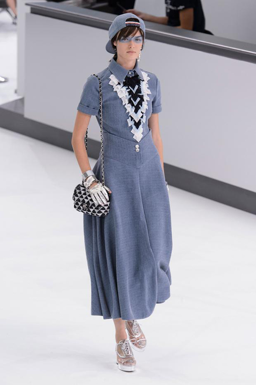 Spring/Summer 2016 Ready-to-wear collection CHANEL Airlines