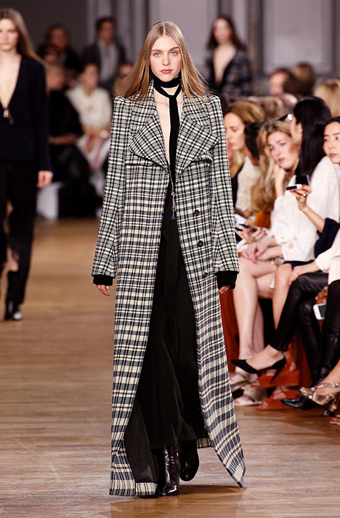 Bolder style for Fall-Winter 2015/2016 by Chloé