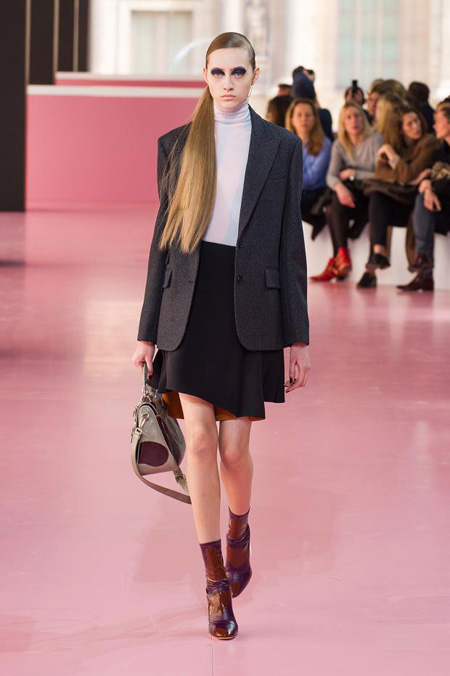 Christian Dior Autumn/Winter 2015-2016 Ready-to-wear collection at Paris Fashion Week