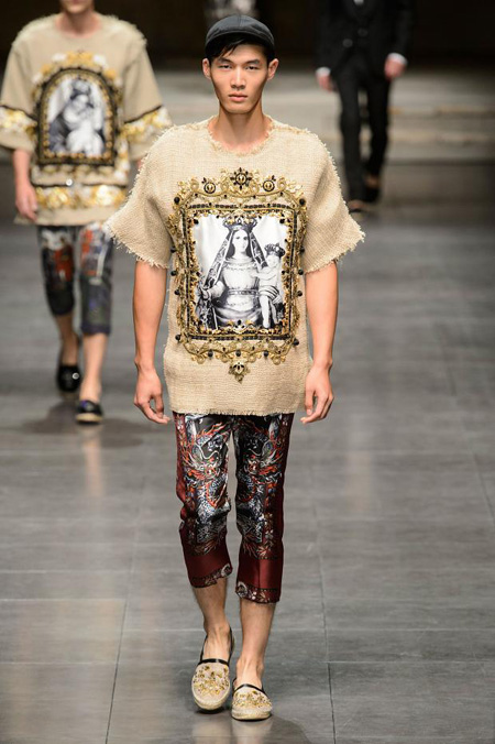 The Chinese Palace by Dolce and Gabbana Spring/Summer 2016