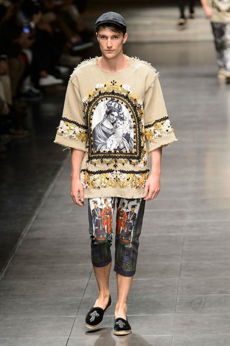 The Chinese Palace by Dolce and Gabbana Spring/Summer 2016