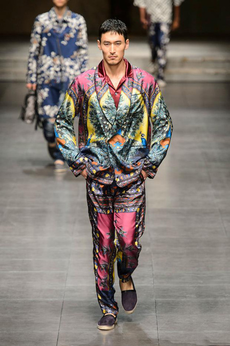 The Chinese Palace by Dolce and Gabbana Spring/Summer 2016