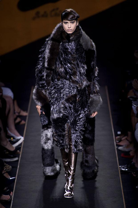 Silver Moon by Fendi Autumn/Winter 2015-2016 Haute Couture collection