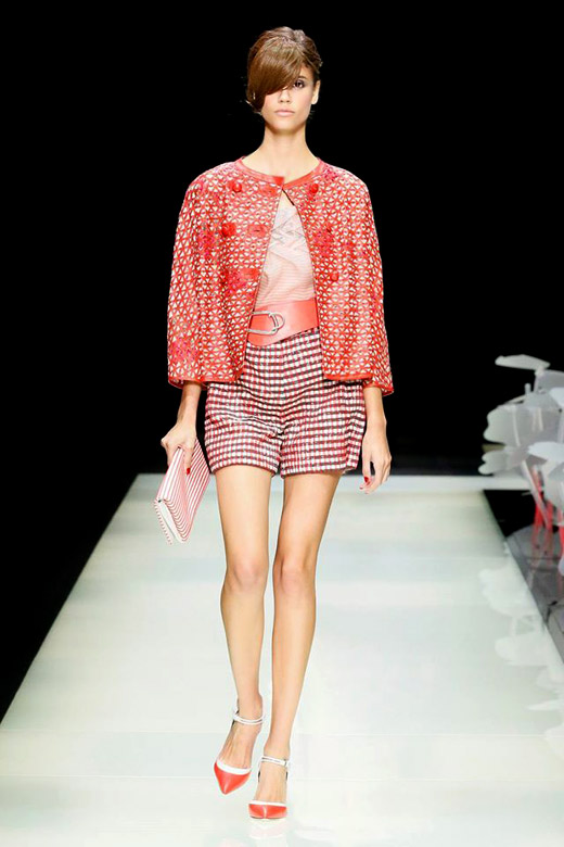 Giorgio Armani Spring-Summer 2016 womenswear collection