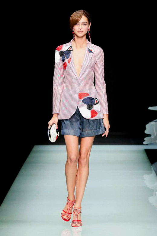 Giorgio Armani Spring-Summer 2016 womenswear collection