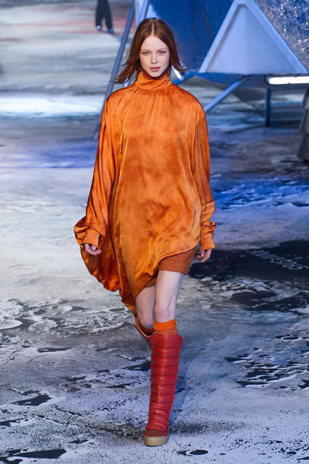 Lunar landscape at H&M Studio show for Autumn/Winter 2015 at Paris Fashion Week 