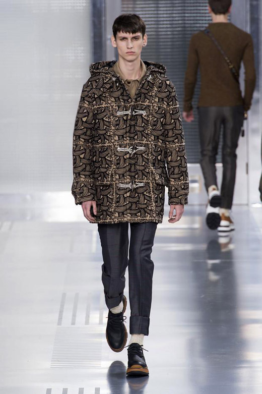 Louis Vuitton's Fall/Winter 2015 Graphic Menswear Collection Inspired by  Christopher Nemeth – The Fashionisto