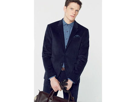 The MANGO Man Autumn/Winter 2015-16 collection brings the latest trends in men's fashion