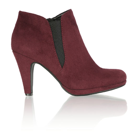 Wine red - the new shoes color