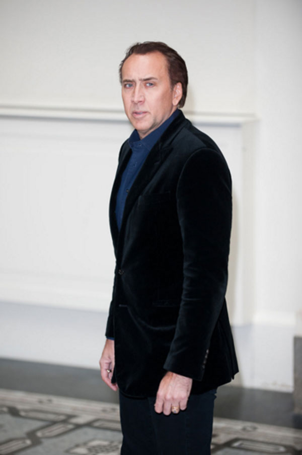 Celebrities' style: Nicolas Cage between the black and blue
