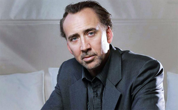 Celebrities' style: Nicolas Cage between the black and blue