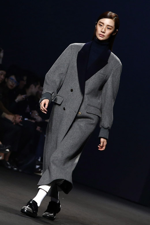 Seoul Fashion Week: Ordinary people Fall-Winter 2015/2016 collection