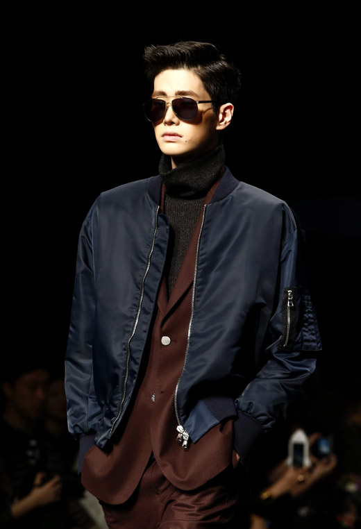 Seoul Fashion Week: Ordinary people Fall-Winter 2015/2016 collection