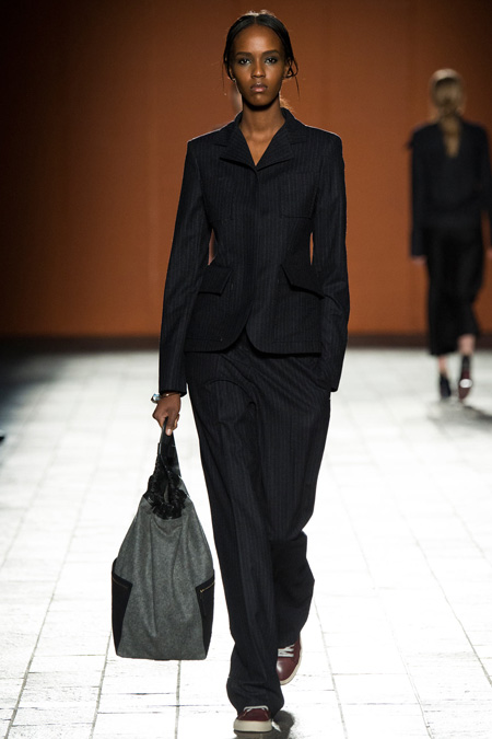 Fresh view of effortless but confident dressing in Paul Smith Fall/Winter 2015 during London Fashion Week