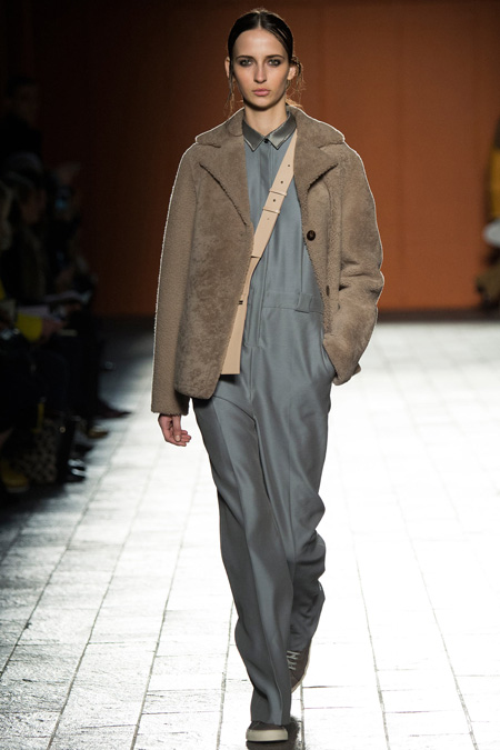 Fresh view of effortless but confident dressing in Paul Smith Fall/Winter 2015 during London Fashion Week